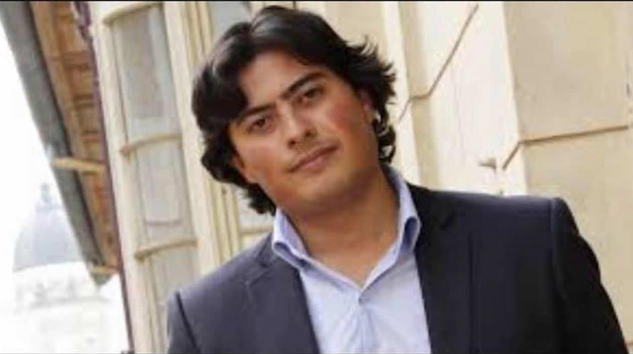 Nicolás Petro Burgos.