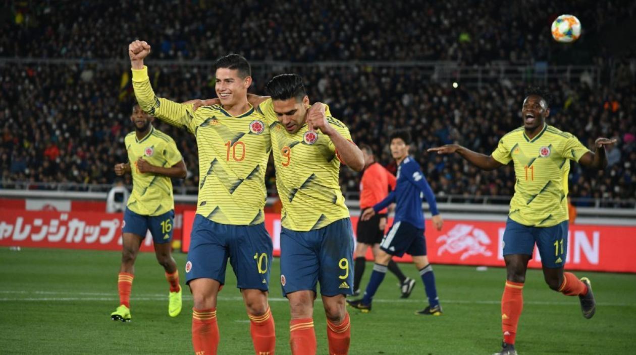 James Rodríguez y Falcao García.