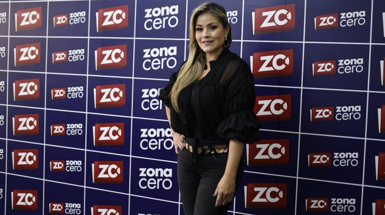 Francy, cantante de música popular.