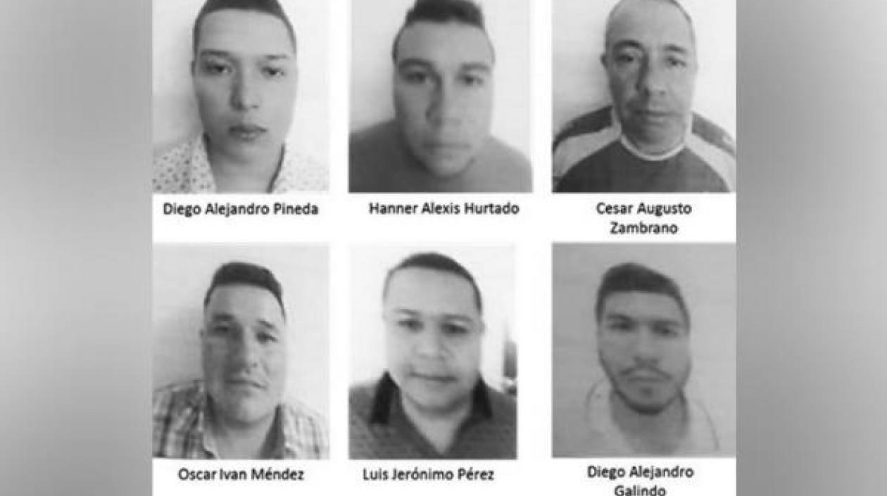 Los seis imputados por el hecho.