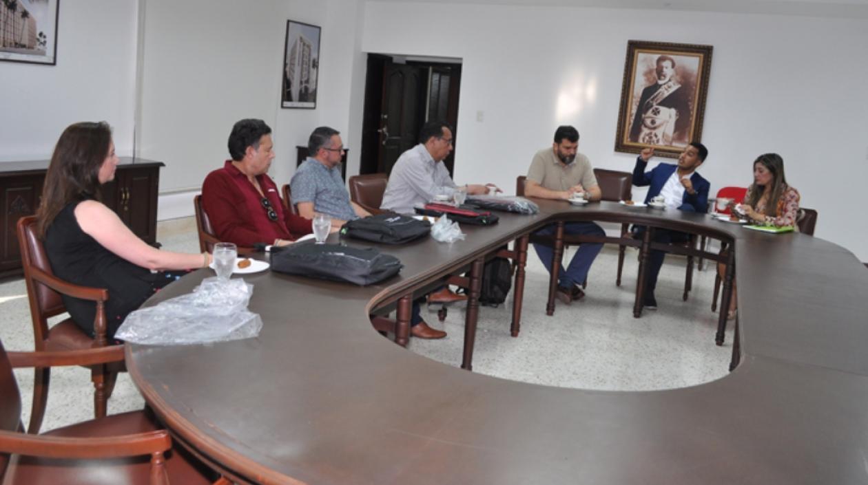 Imagen de la reunión protocolar.