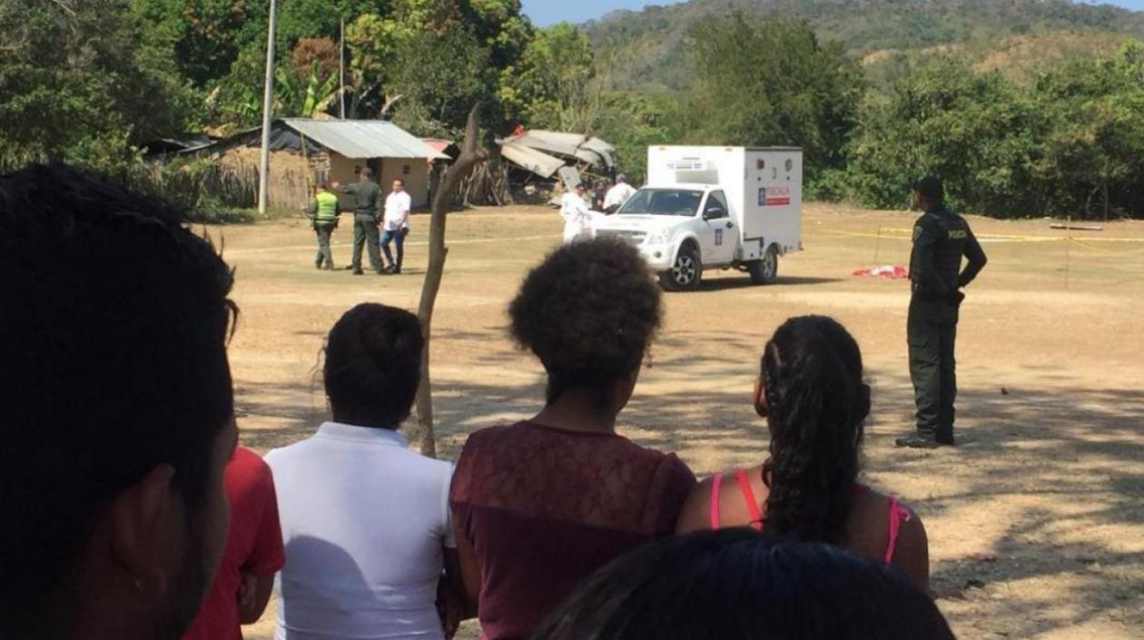 Alias 'Culebrito' fue linchado a machete y palos. Su cuerpo quedó en la mitad de una cancha de fútbol del corregimiento de Santa Cruz, en Luruaco.