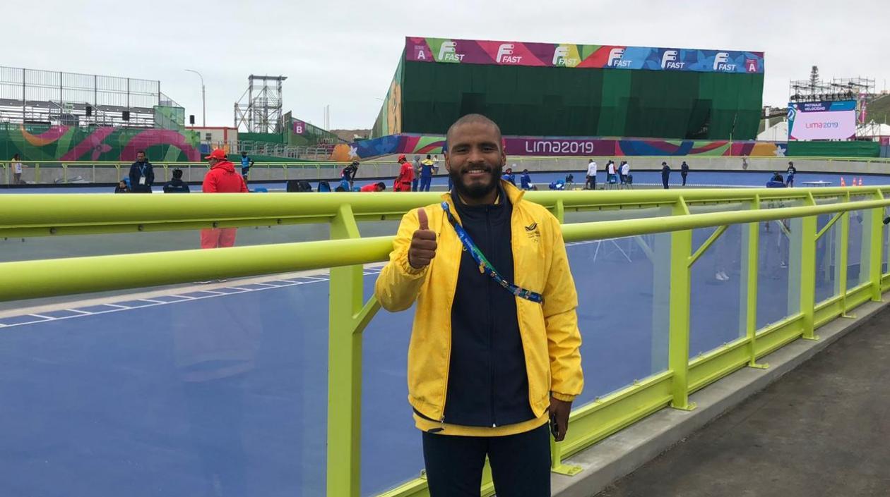 Alex Cujavante, patinador barranquillero.