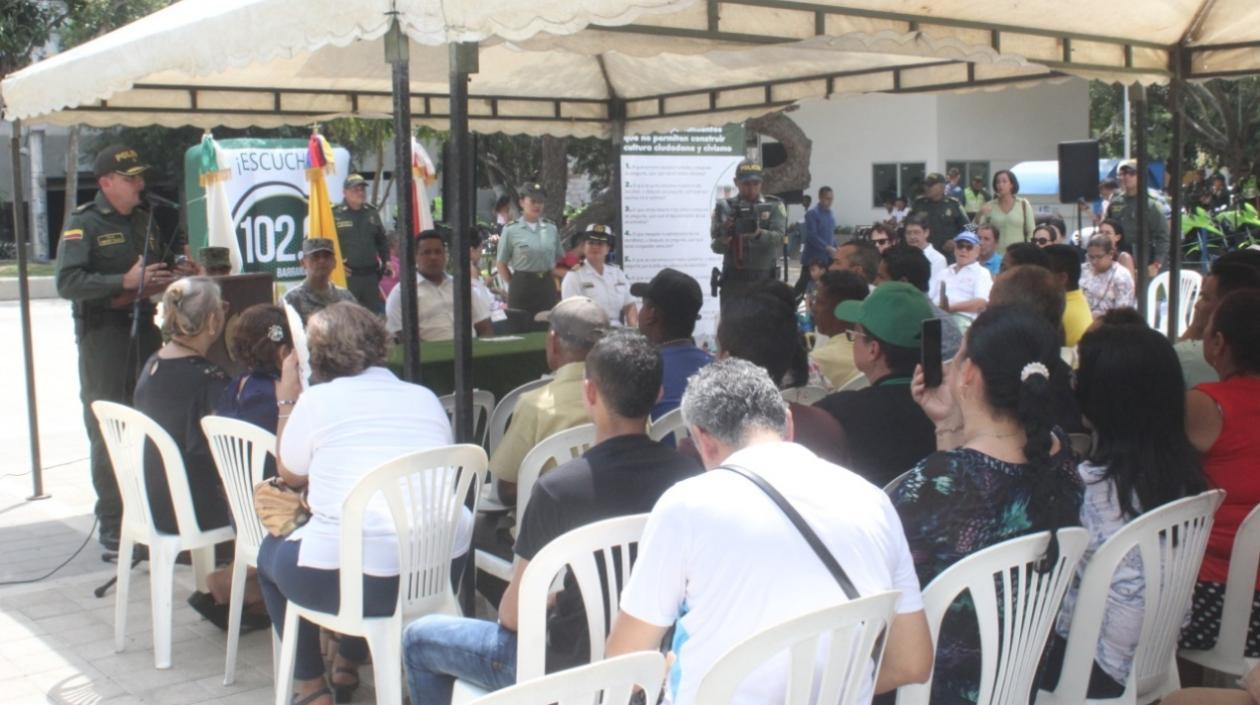Socialización de la Policía.