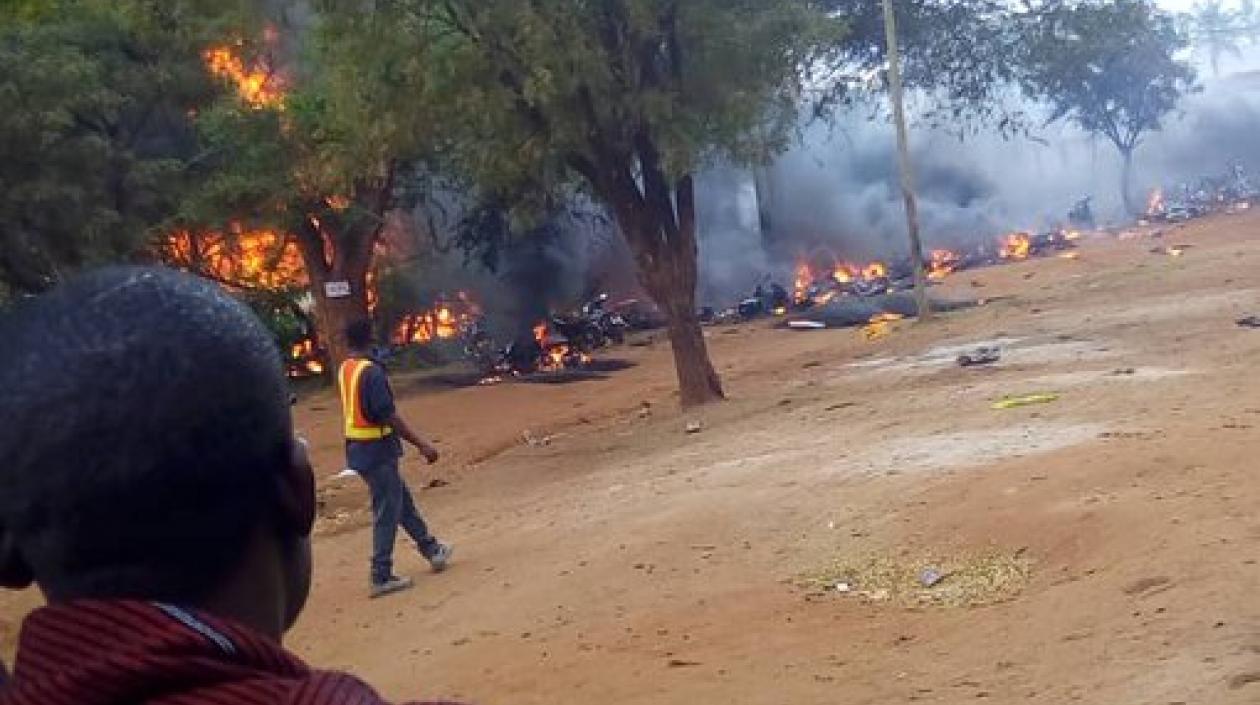 La mayoría de las personas que fallecieron llegaron antes de la explosión a sacar combustible.