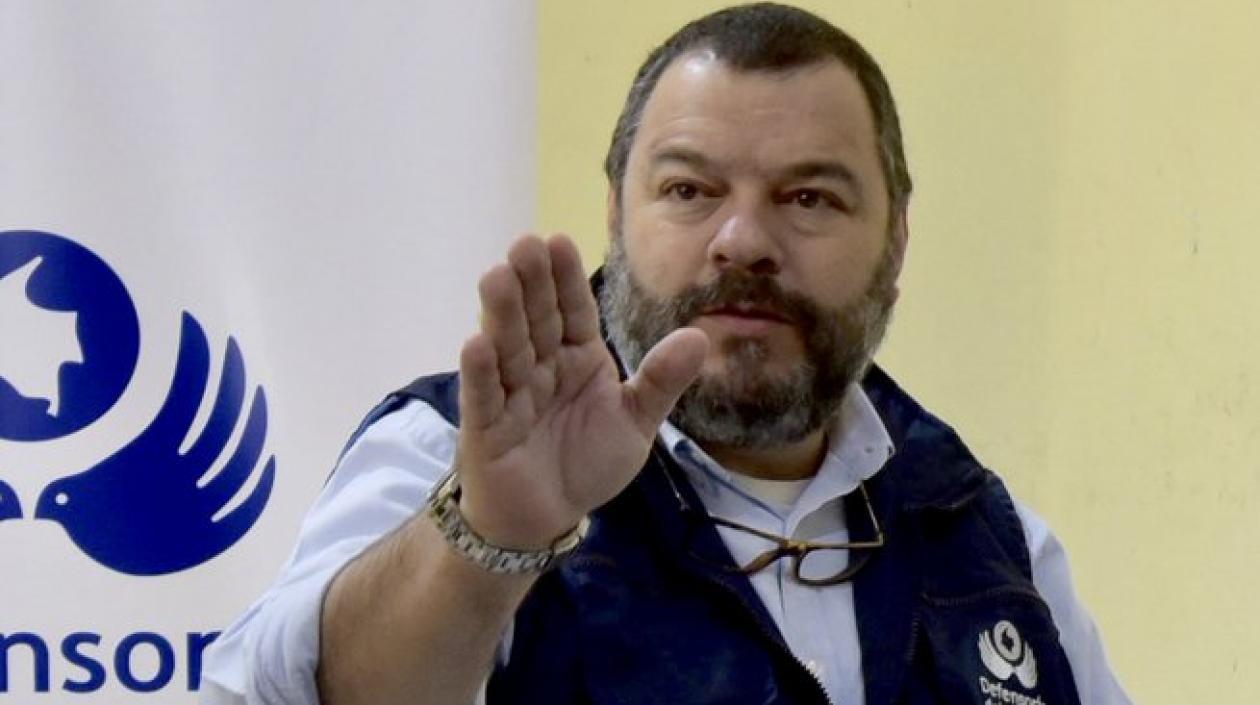 El Defensor del Pueblo, Carlos Alfonso Negret.