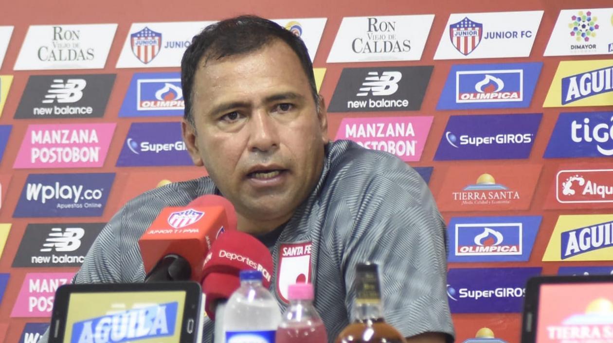 Harold Rivera, DT de Independiente Santa Fe.