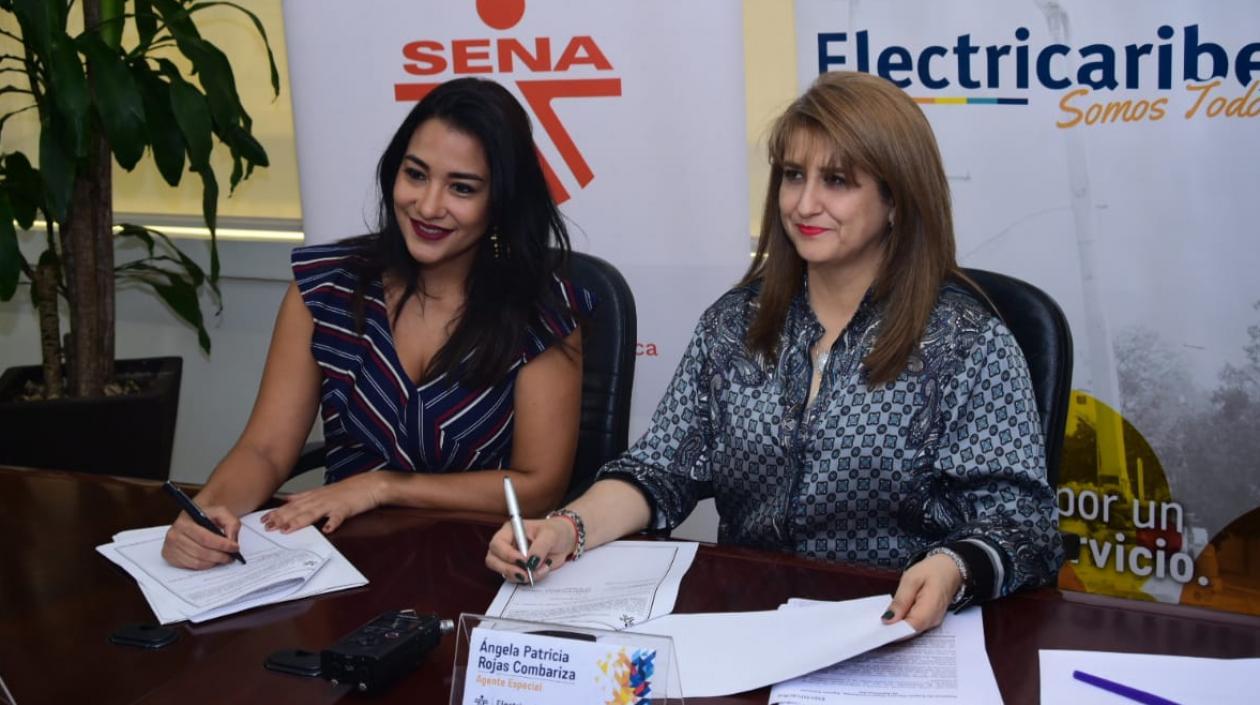 Jacqueline Rojas, del Sena, y Ángela Rojas, de Electricaribe.