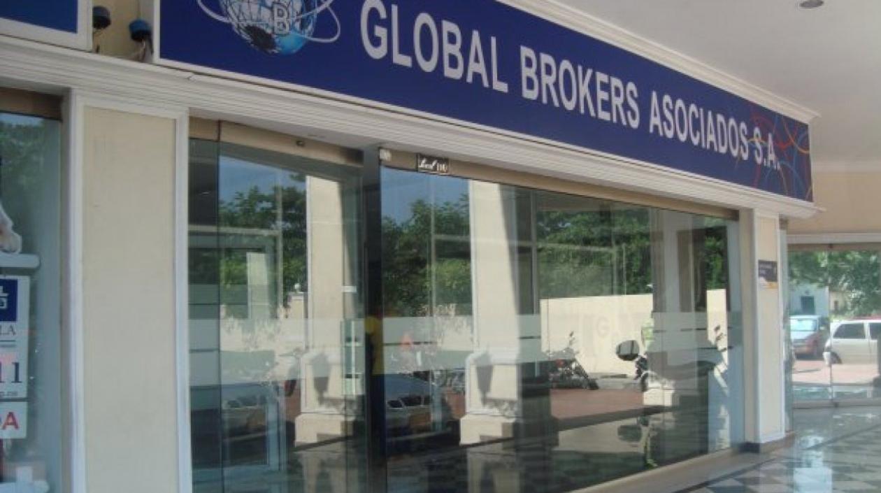 Fachada de Global Brokers Asociados.