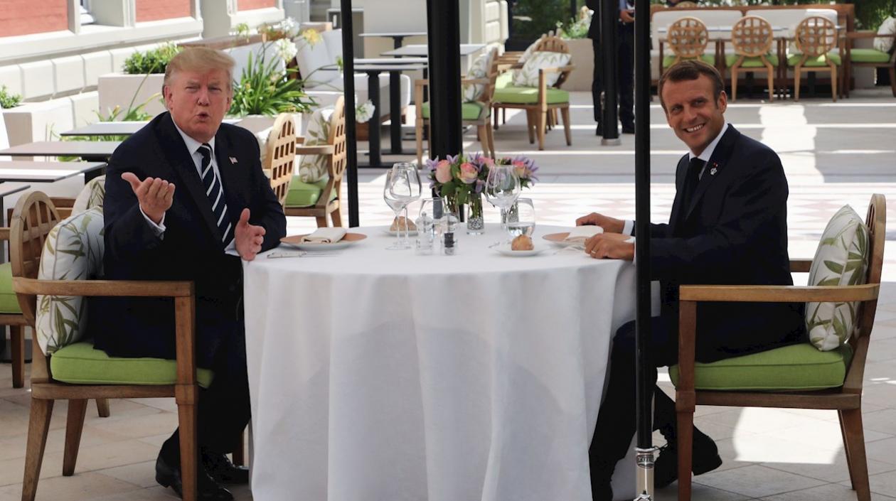 Donald Trump y Emmanuel Macron se reunieron este sábado antes del inicio del G7.