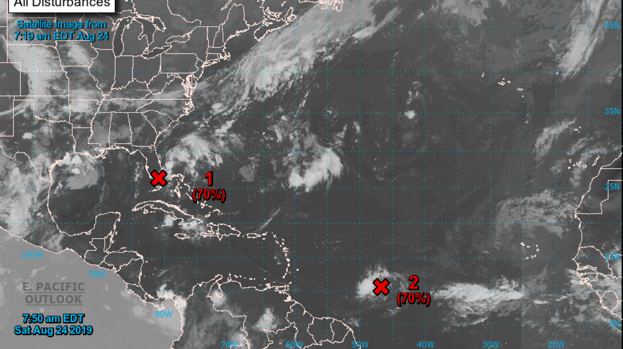  El NHC enviará un avión "caza-huracanes" en las próximas horas para analizar mejor esta zona de bajas presiones, sobre la que pide que se siga con atención en las citadas áreas.
