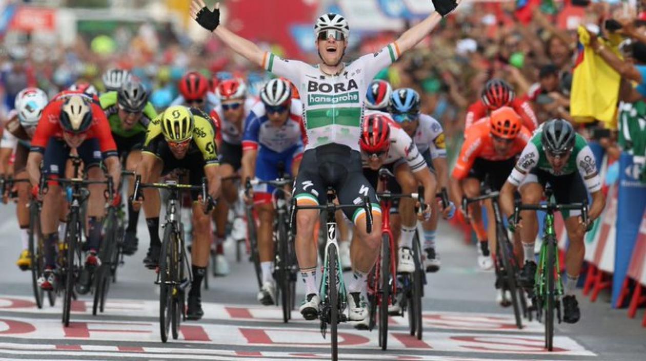 Sam Bennett (Bora) ganó la tercera etapa de La Vuelta.