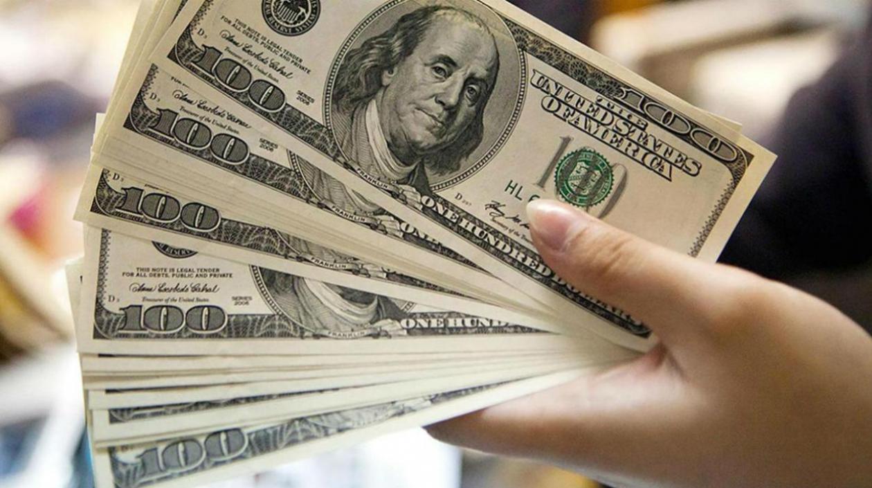El dólar continúa con su tendencia alcista en Colombia.
