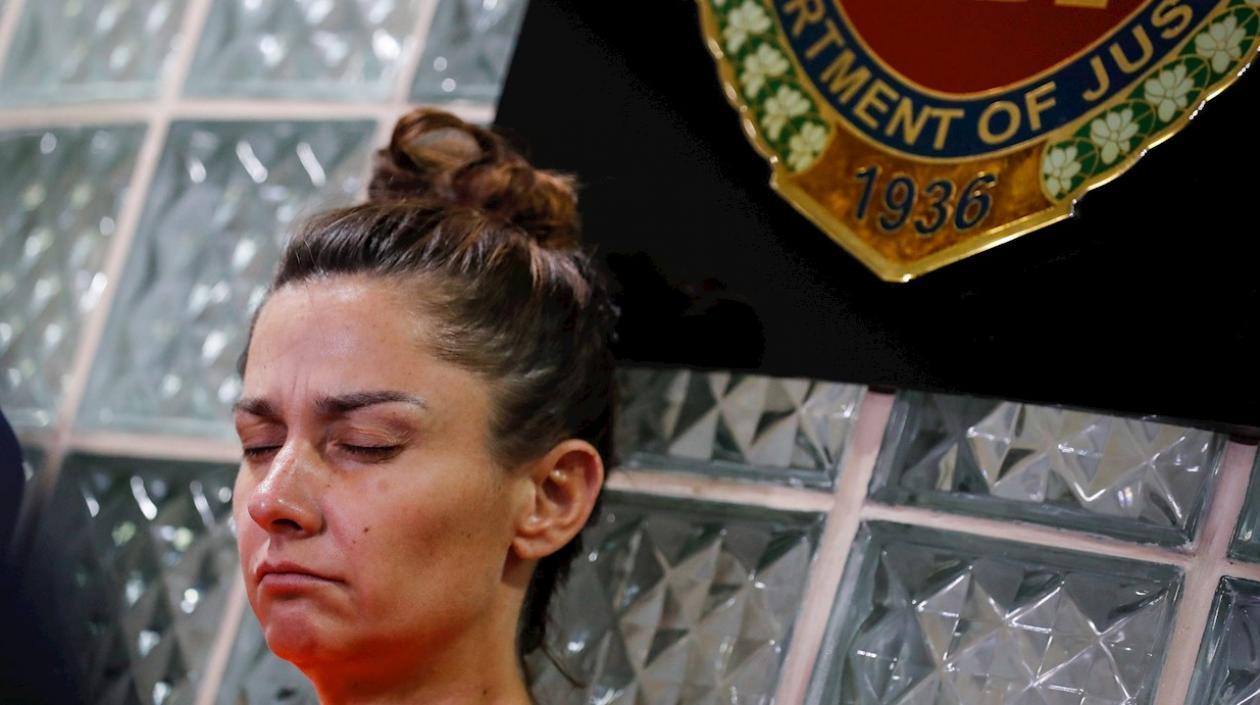 Jennifer Erin Talbot fue detenida en Filipinas con un bebé escondido en un bolso.