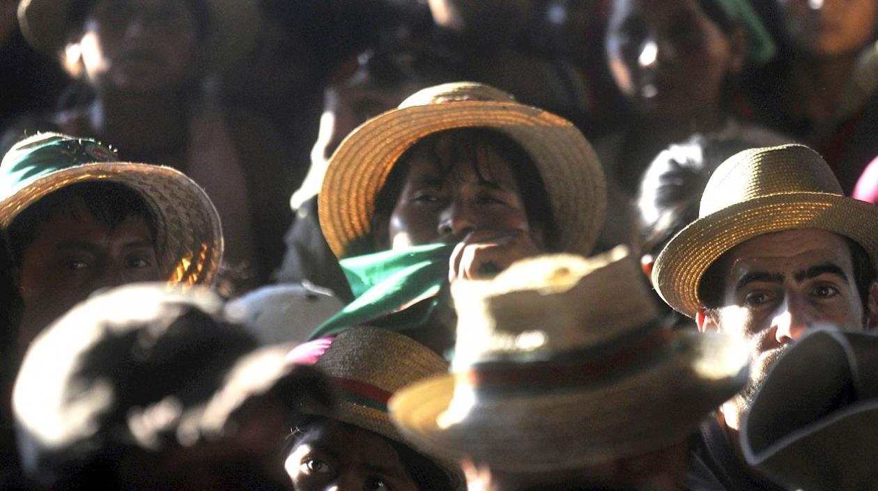 Indígenas en confinamiento por ataque de grupos armados.