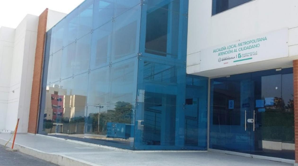 La Oficina del Tránsito queda dentro de la Alcaldía Local Metropolitana.