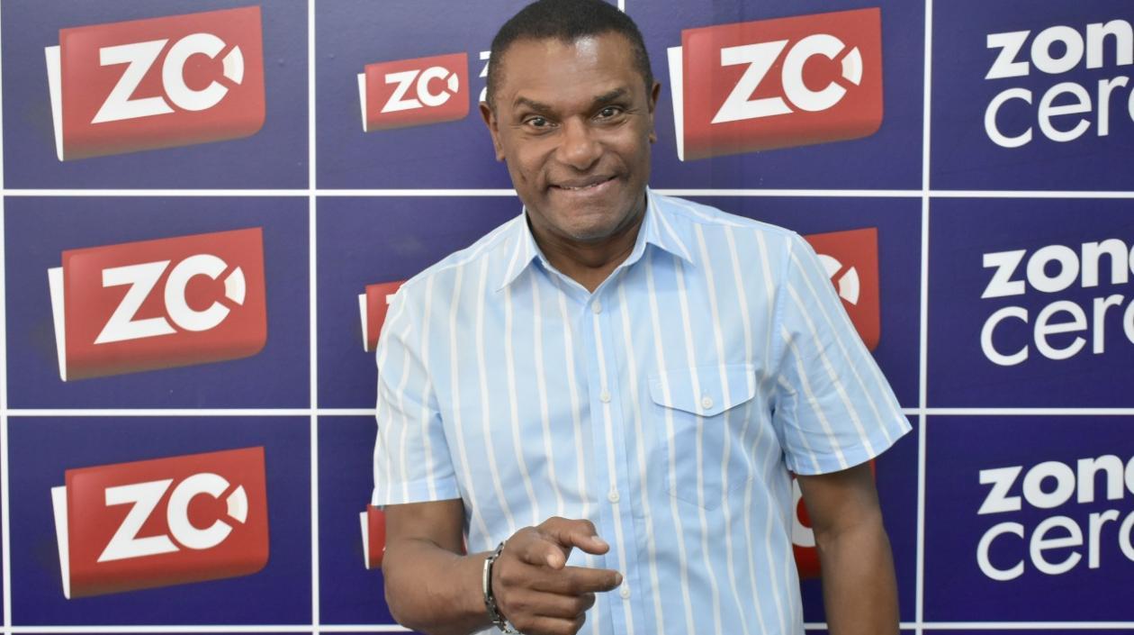 José Alberto 'El Canario', cantante dominicano.