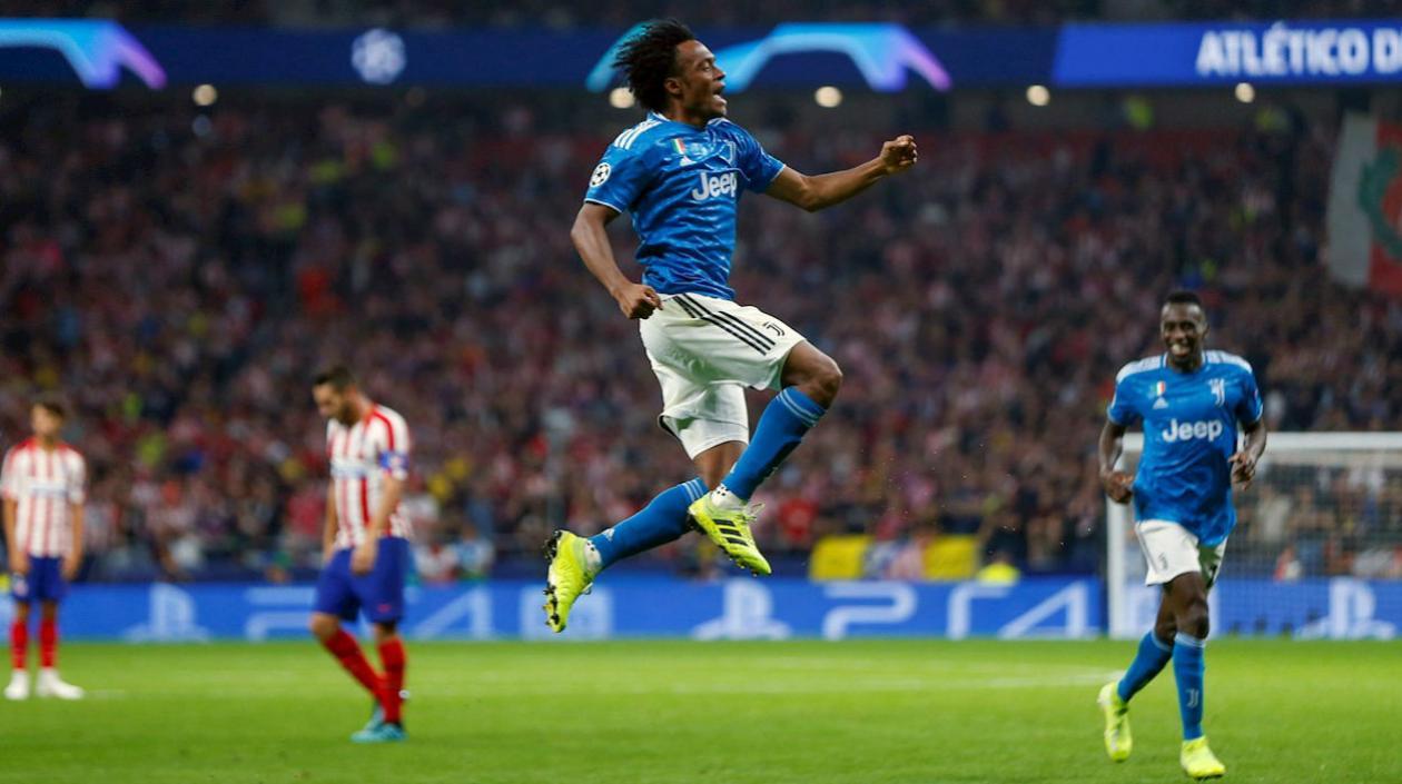 Juan Guillermo Cuadrado celebra su gol. 