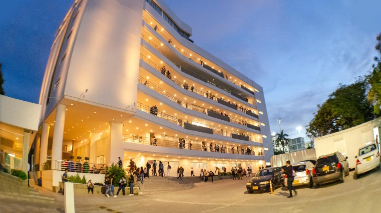 Fachada de Universidad de la Costa.