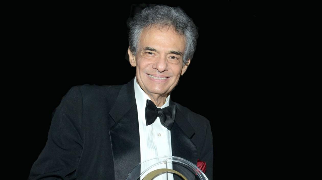 El cantante mexicano José José.