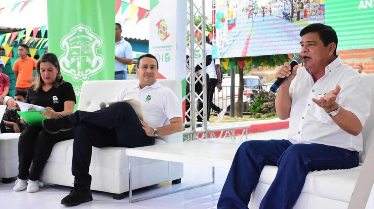 El Secretario de Infraestructura Rafael Lafont en la entrega del balance.