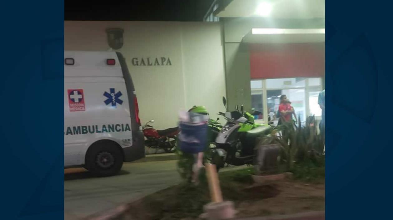 Fachada del Hospital de Galapa luego que la Policía controló la situación.