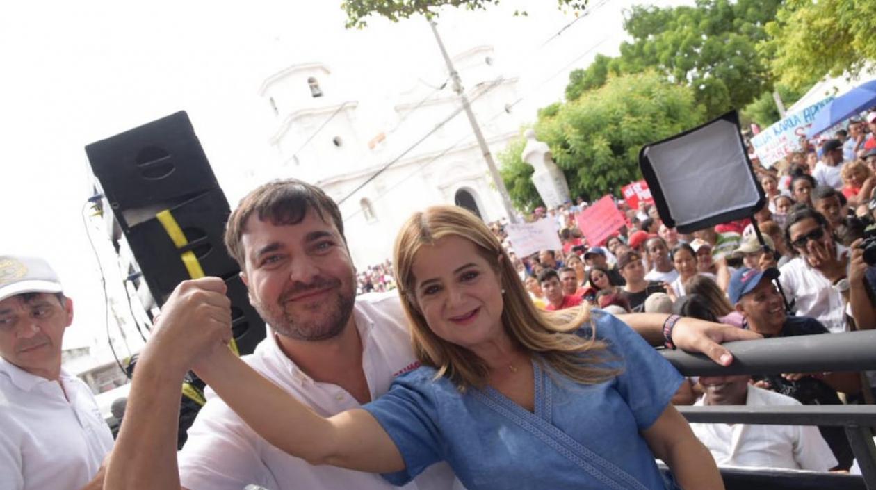 Jaime Pumarejo y Elsa Noguera.