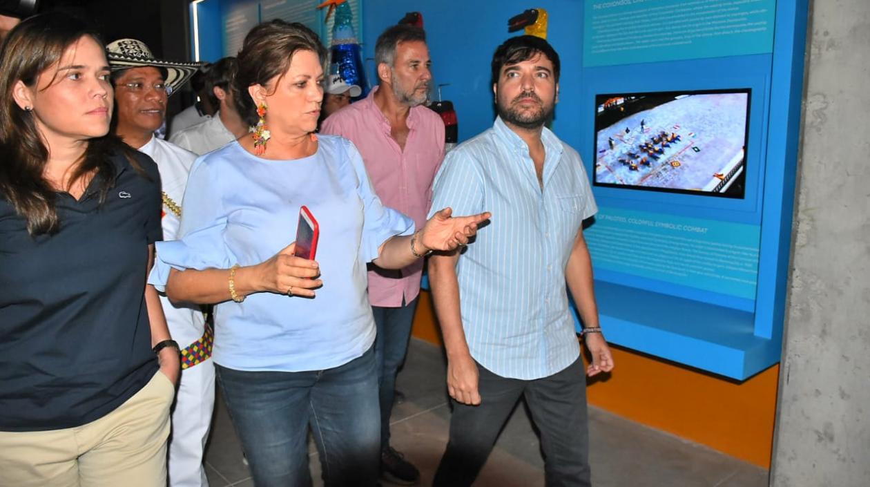 María Teresa Fernández, Carla Celia, Juan José Jaramillo y Jaime Pumarejo.