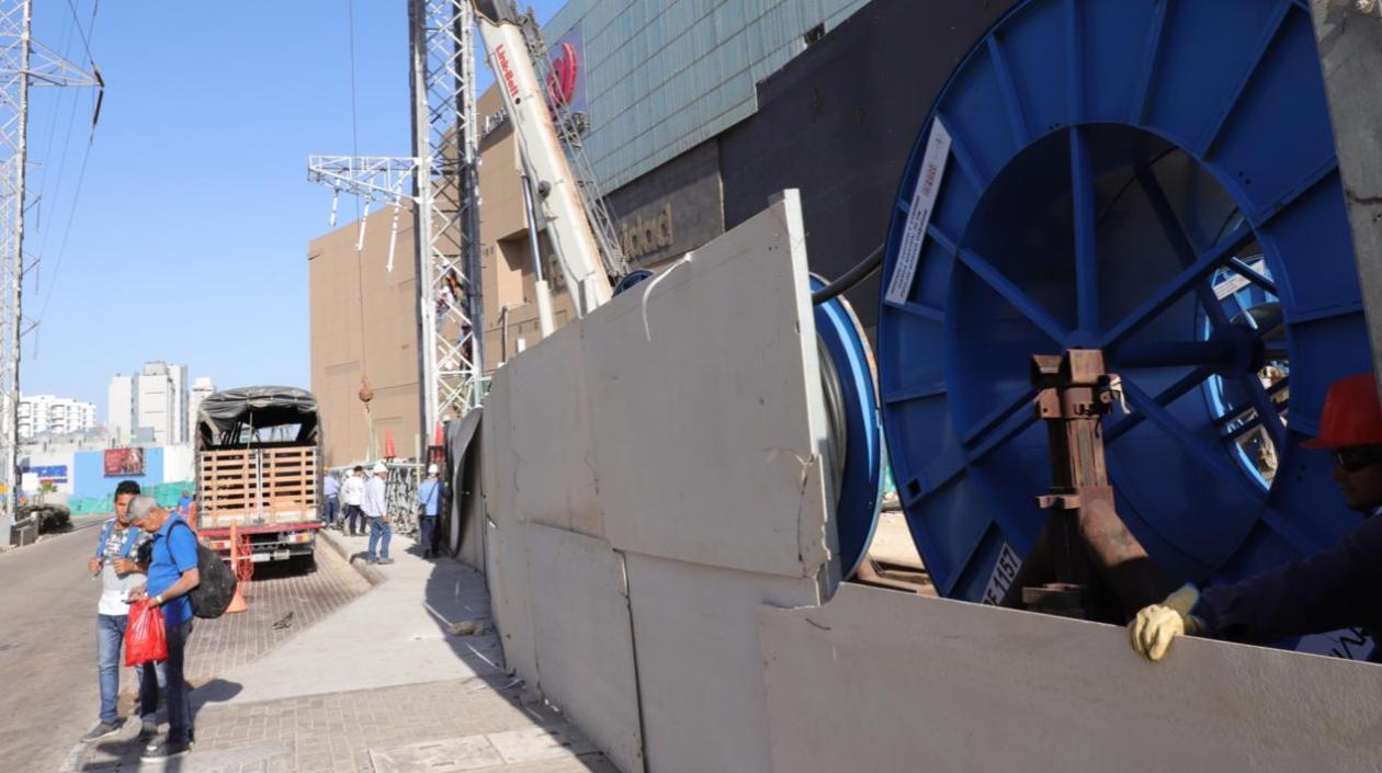 Las láminas del cerramiento en las obras entre Mallplaza y Buenavista 2.
