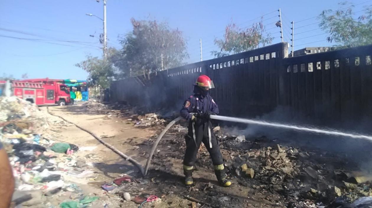 Los bomberos han seguido laborando en Soledad a pesar que no se ha suscrito el nuevo convenio con la Alcaldía de Soledad.