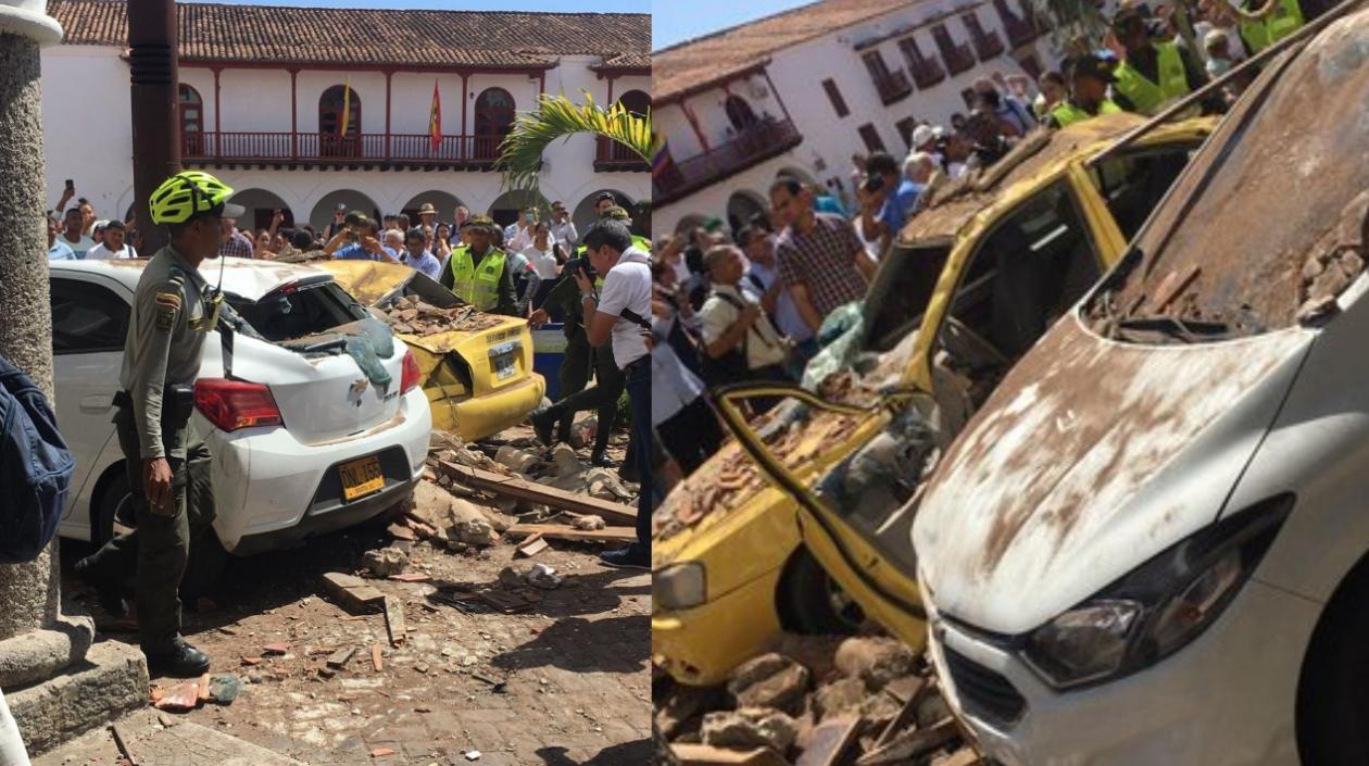 Así quedaron los carros tras el desplome del balcón en la Ciudad Amurallada.
