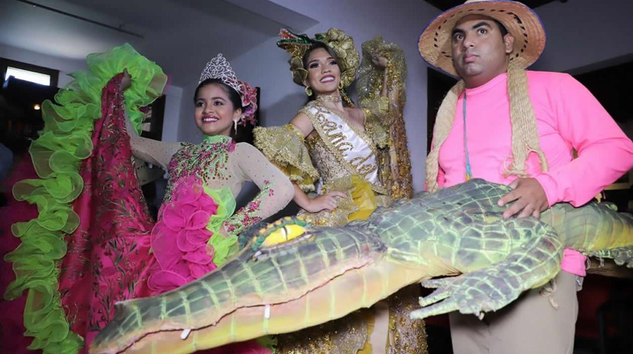 Las reinas central e infantil de las Fiestas del Caimán Cienaguero.