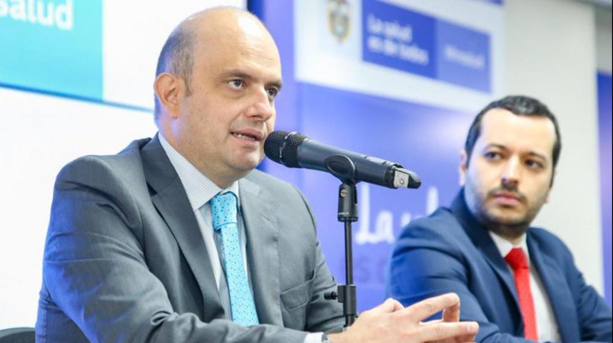 Iván González, ministro encargado de Salud.