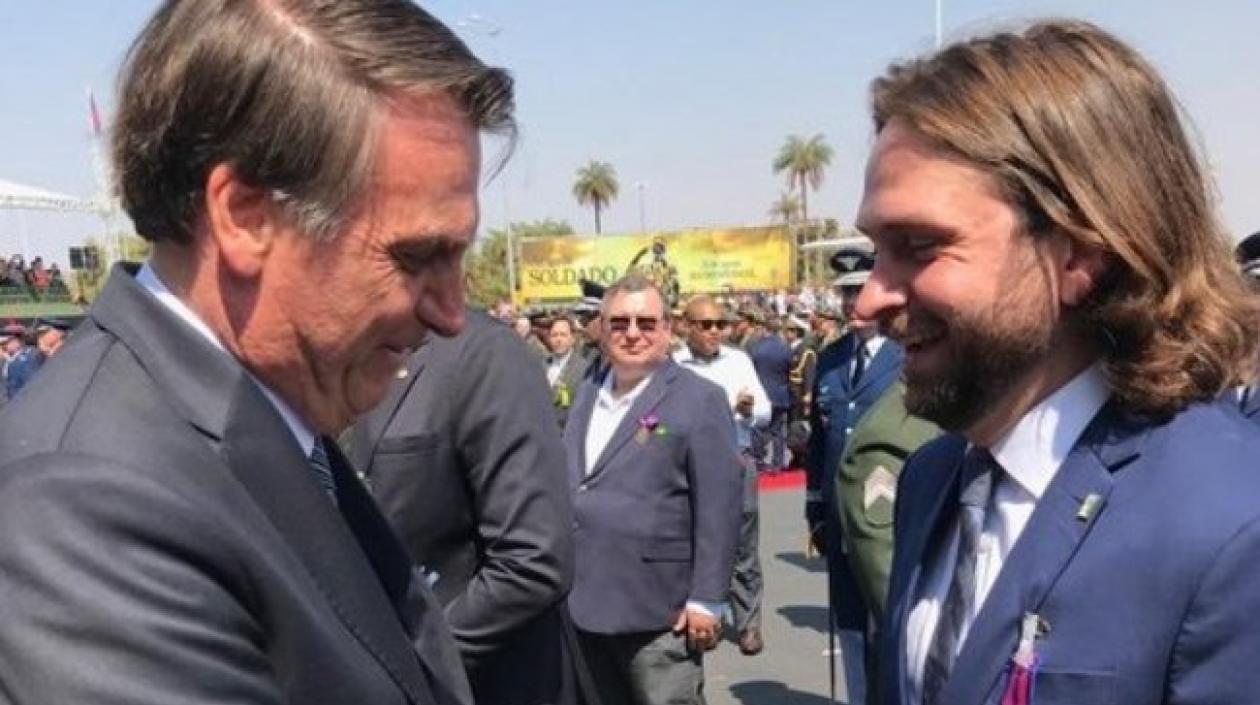Jair Bolsonaro y el viceministro Vicenti Santini.
