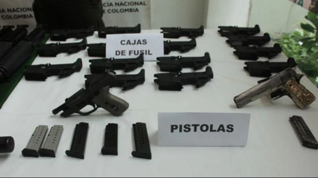 Las armas fueron enviadas a Barranquilla, ocultas en compresores de aire comprados por Arcila en Miami.