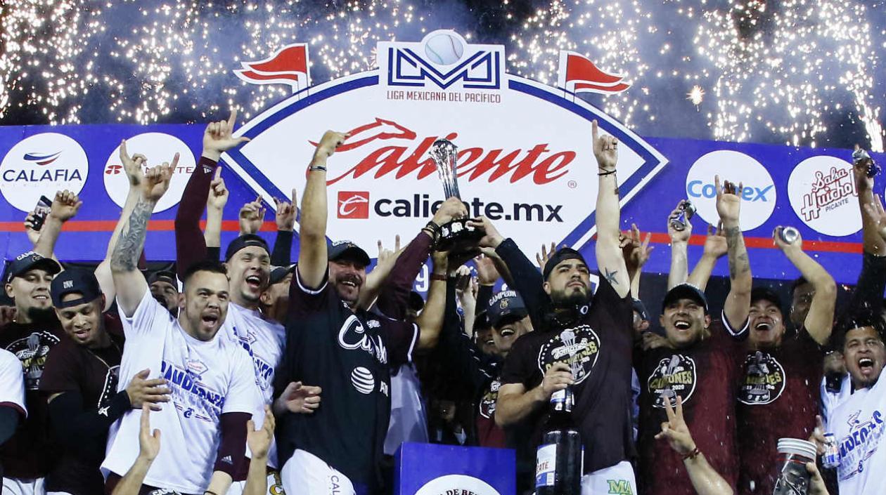 Tomateros de Culiacán, campeones de México. 