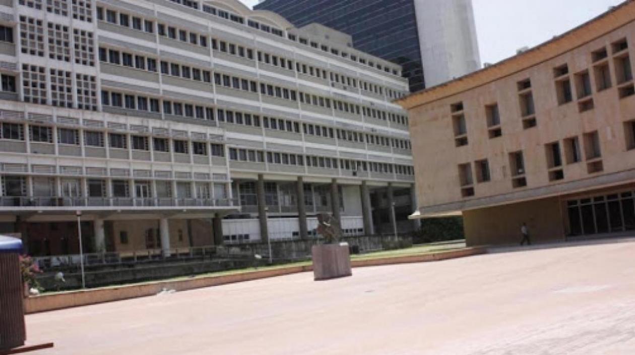 Centro Cívico y Centro de Servicio Judicial de Barranquilla. 