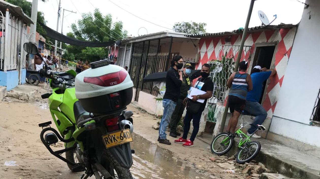 Las autoridades llegaron al lugar de los hechos, en la carrera 17 con calle 5. 
