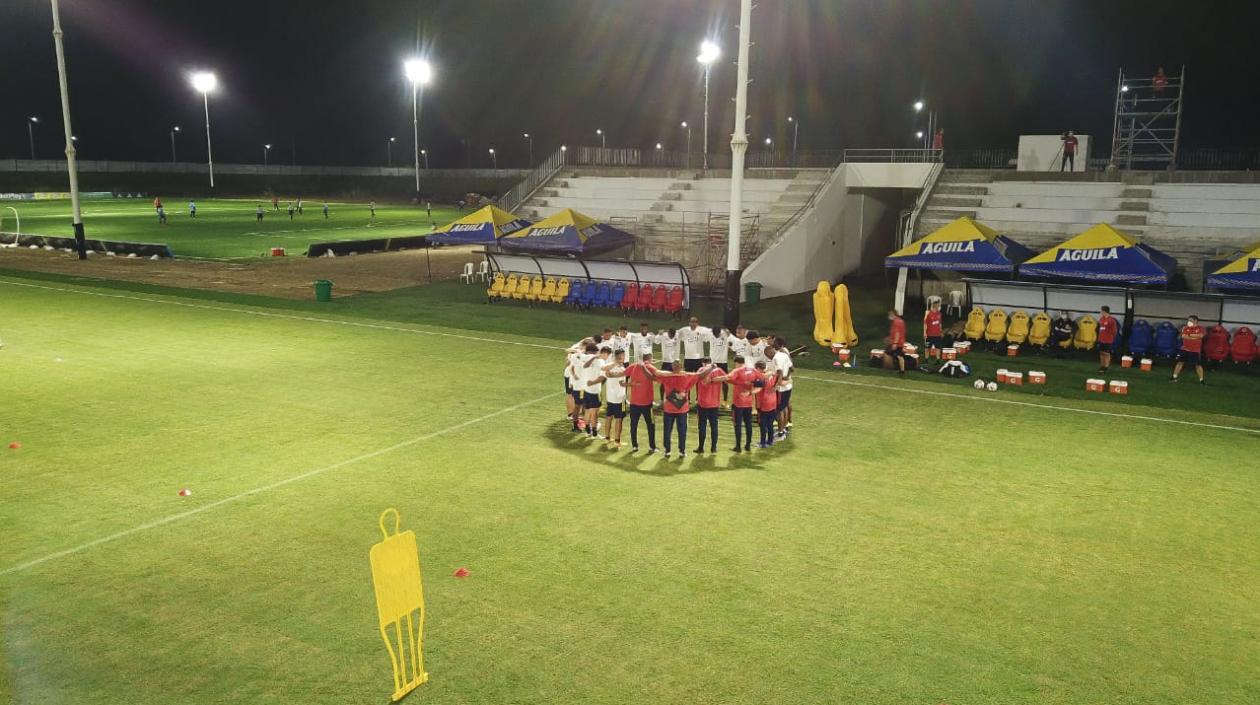 Los jugadores durante un entrenamiento.
