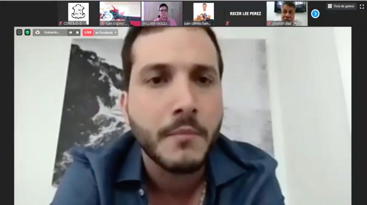 El Concejal Samir Radi Chemás, durante la sesión virtual.