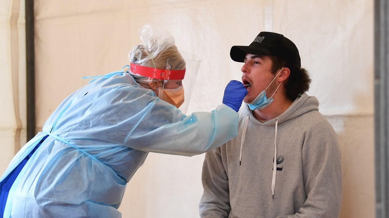 La investigación apunta a que las temperaturas altas reducen la posibilidad de contagios de Covid-19.