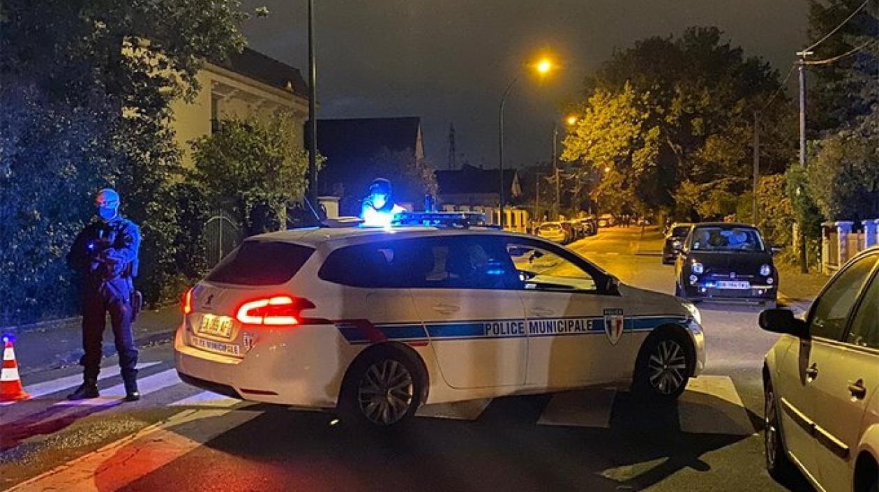 Calle en Eragny-sur-Oise en Francia.