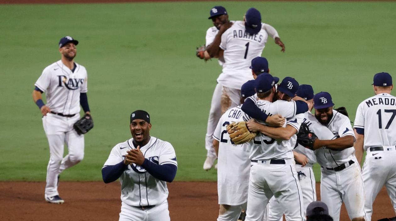 Jugadores de Tampa Bay celebran el paso a la Serie Mundial. 