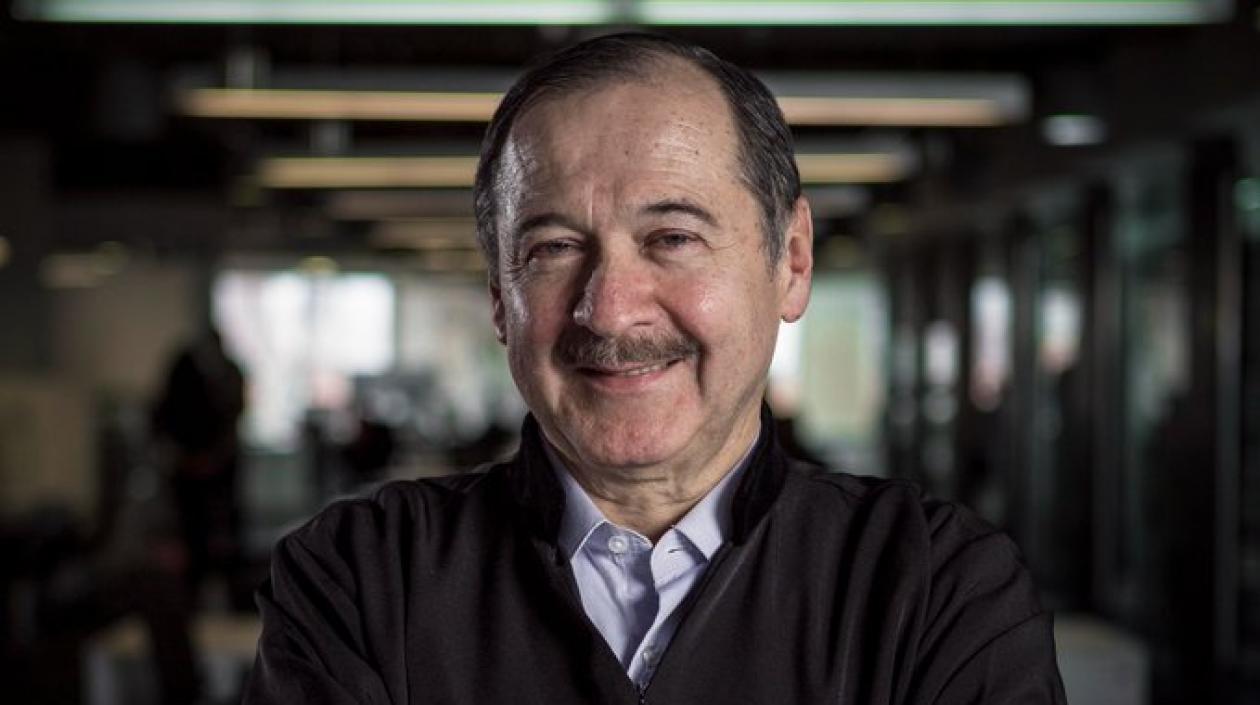 Magistrado Eduardo Cifuentes.