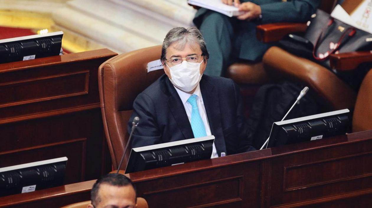 El ministro de Defensa, Carlos Holmes Trujillo.