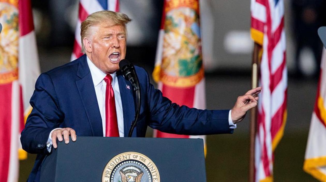 Trump vota por Trump en Florida