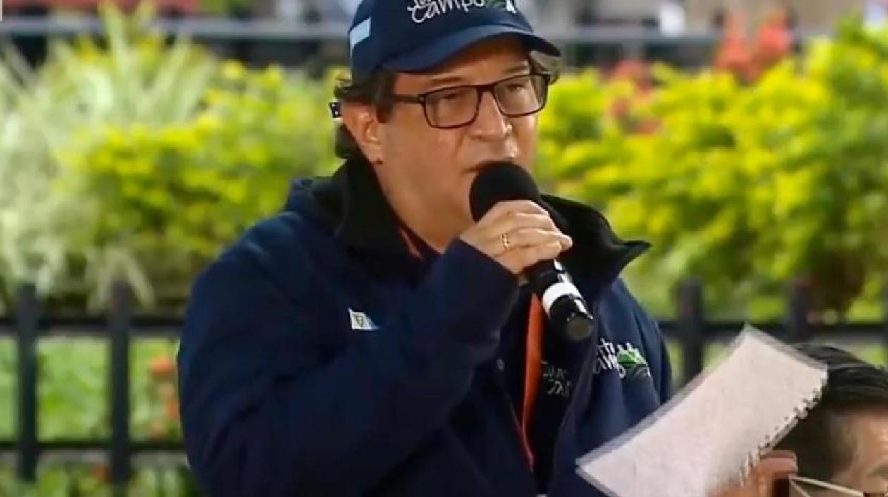 Ministro de Agricultura, Rodolfo Zea.