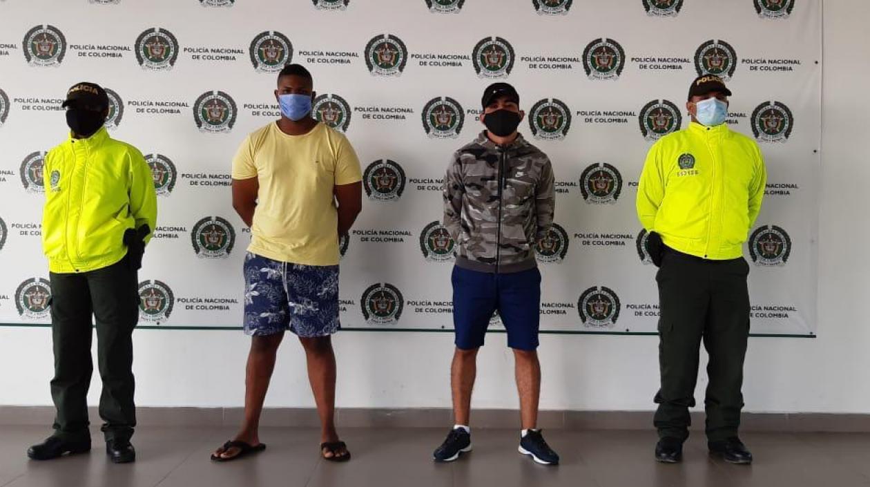 Anthron Villa García y Juan David Peralta Murgueito (hijo de la víctima).