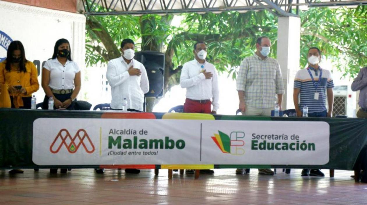 Momento en que se hizo el lanzamiento del proyecto de wifi para todo el municipio de Malambo. 