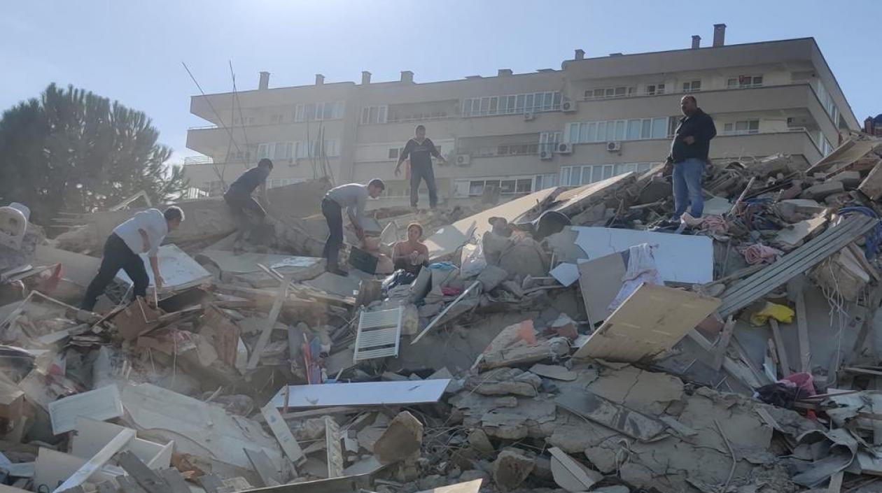 Edificios colapsados en Turquía.